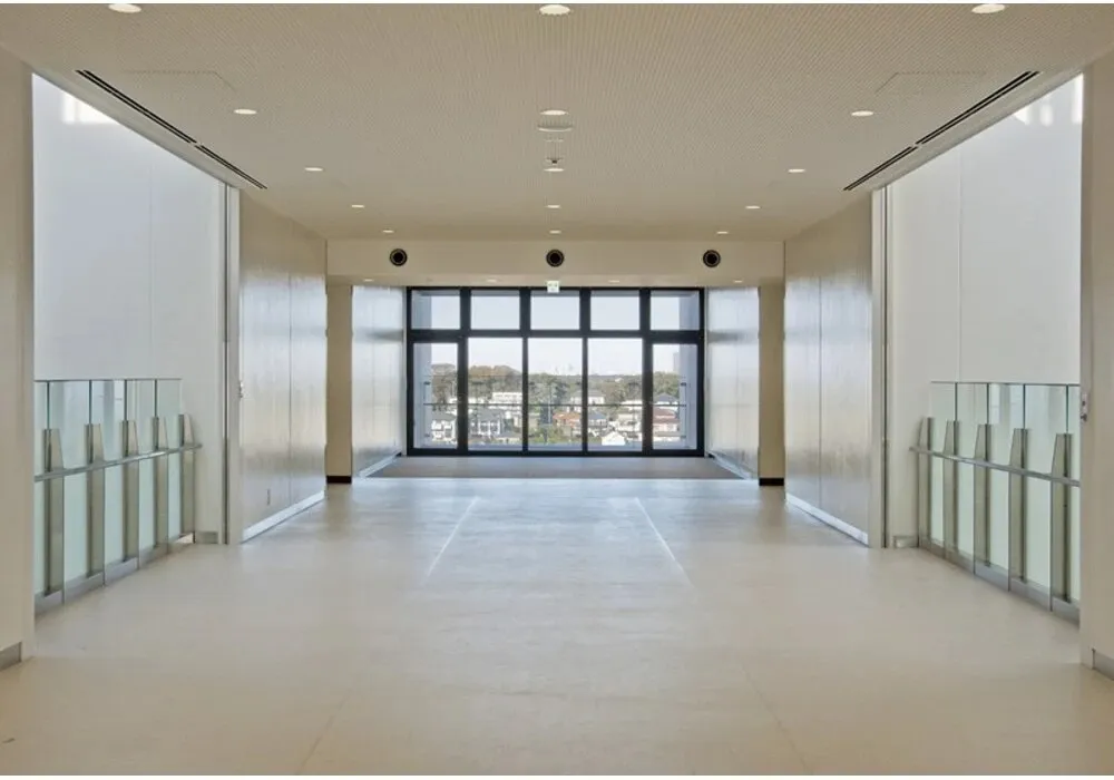 明治大学生田校舎D館