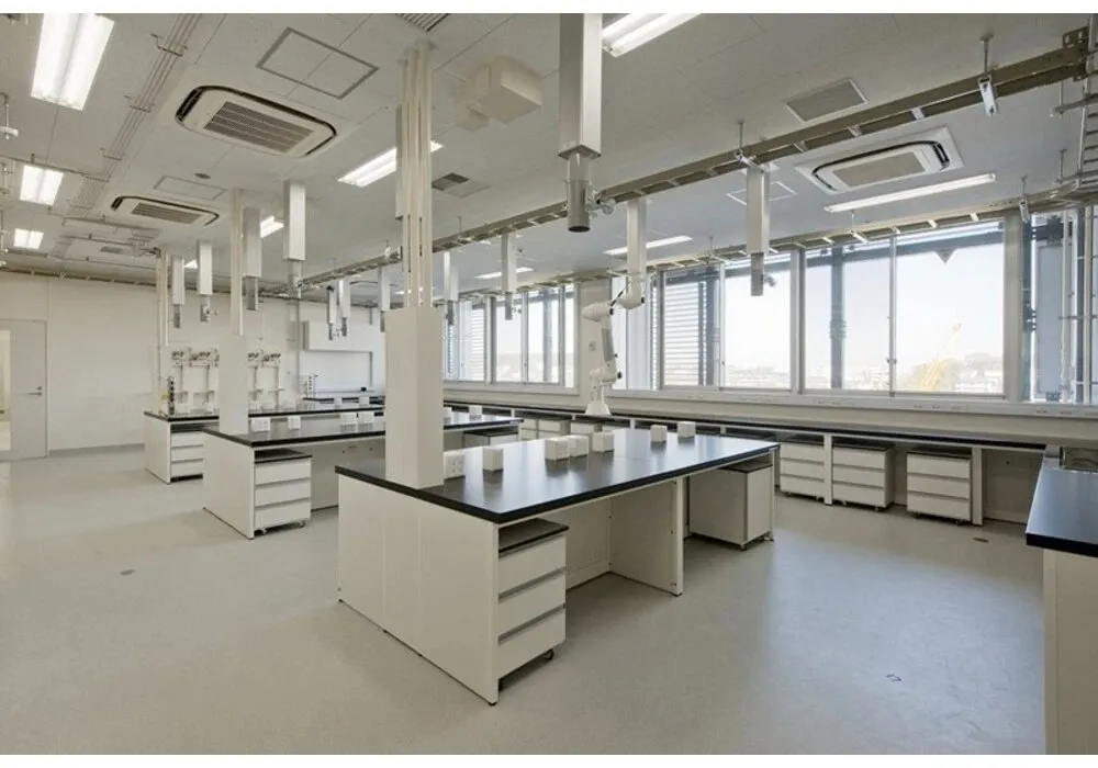 明治大学生田校舎D館